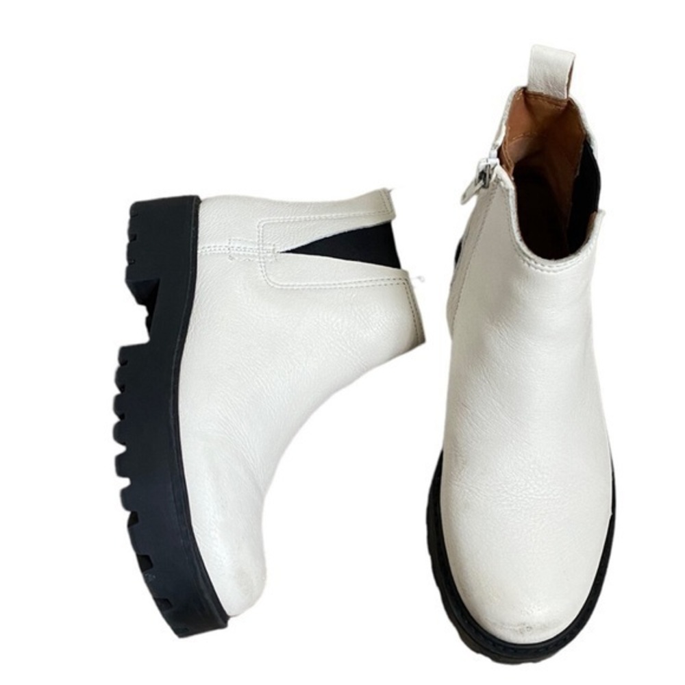 Zodiac White Leather Shiloh Boot